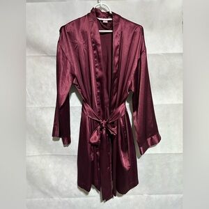 Victoria’s Secret One Size O/S Burgundy Satin Robe Dream Angels S M L XL Pocket